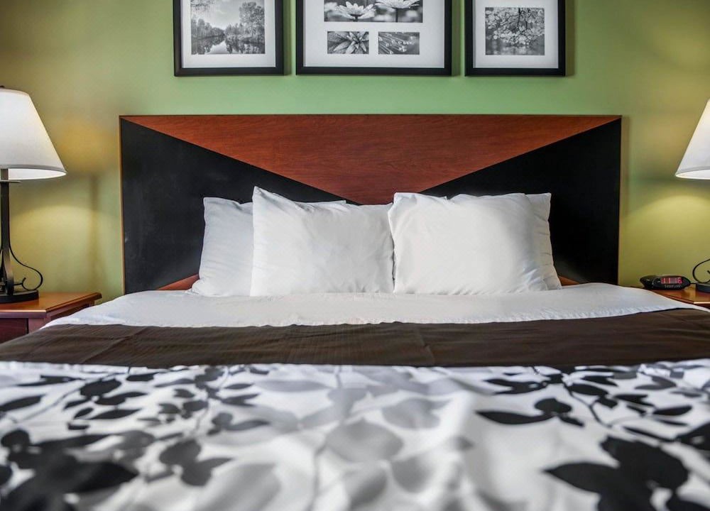 Photo of Bedroom in Urbana