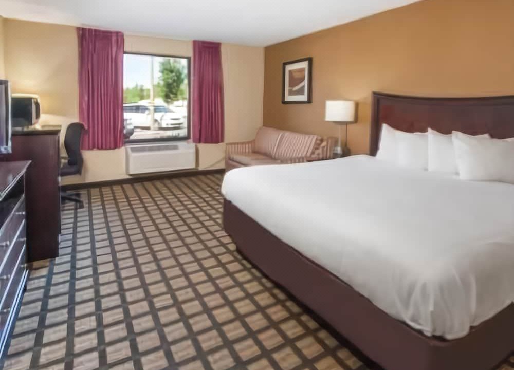 Photo of Bedroom in Normal