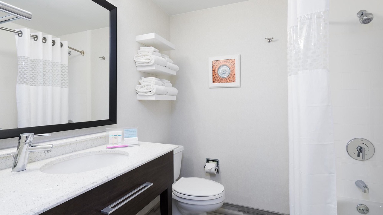 Photo of Bathroom in South Oakland