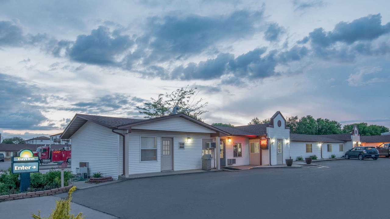 Photo of Buildings in Jamestown