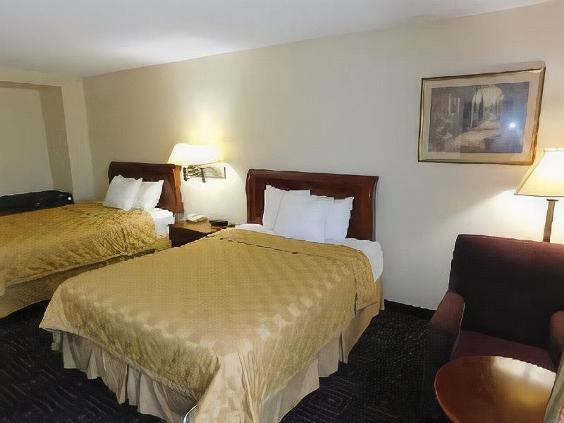 Photo of Bedroom in Mounds View