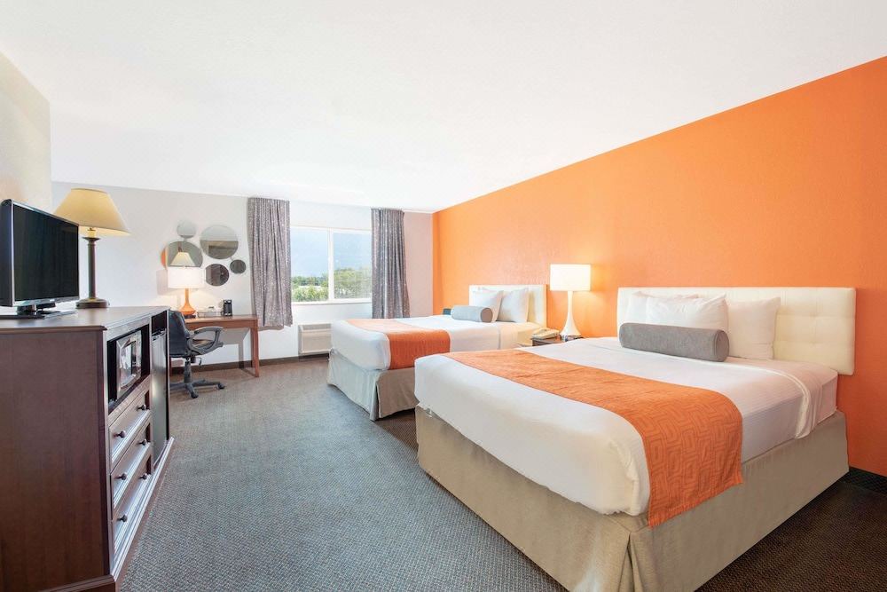 Photo of Bedroom in Oacoma