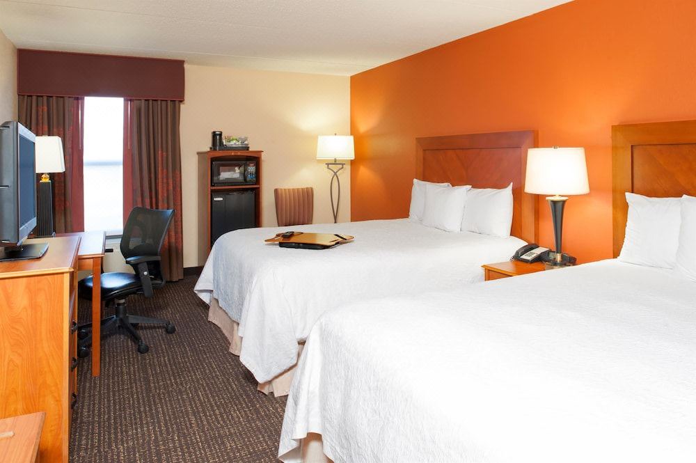 Photo of Bedroom in Norton Shores