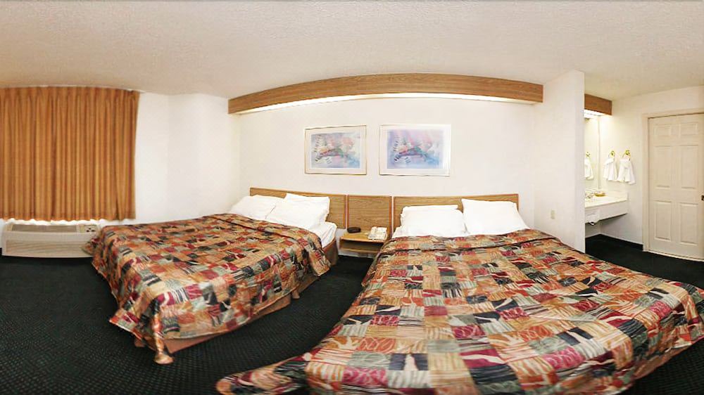 Photo of Bedroom in Flint