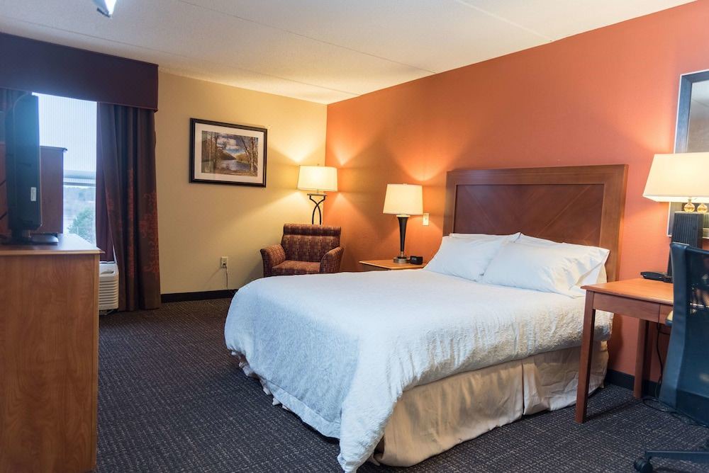 Photo of Bedroom in Norton Shores