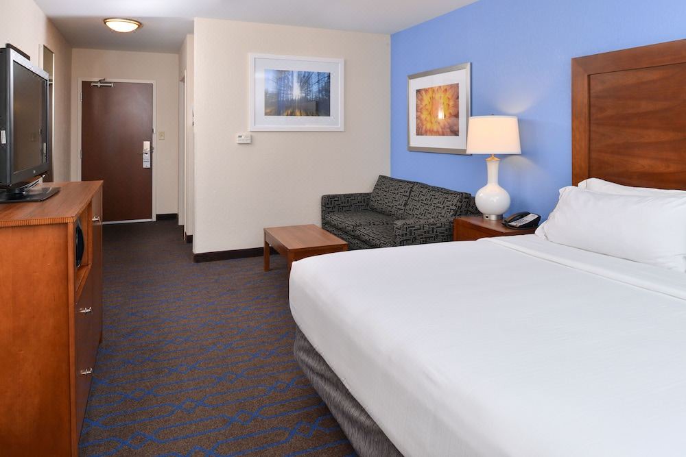 Photo of Bedroom in Terre Haute