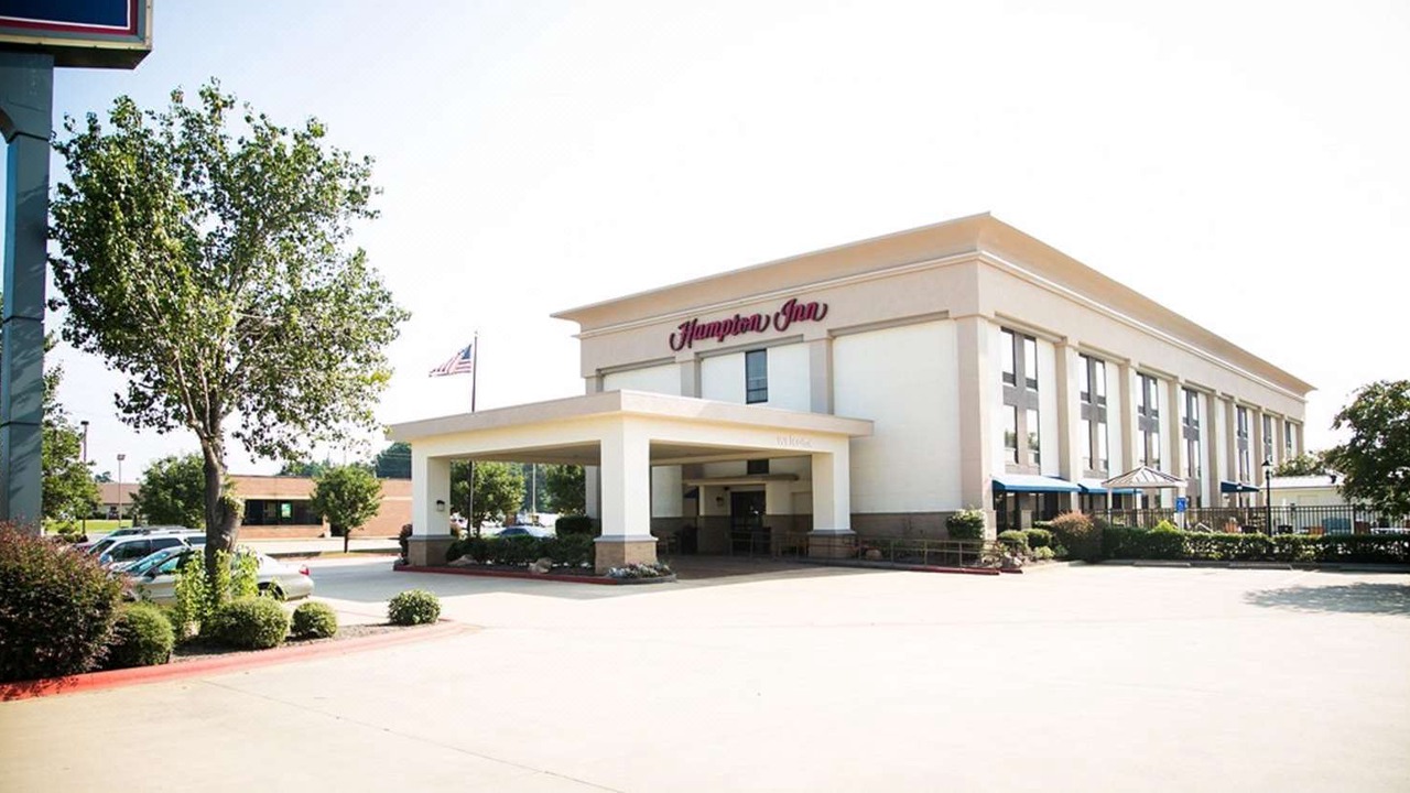 Photo of Buildings in Marshall