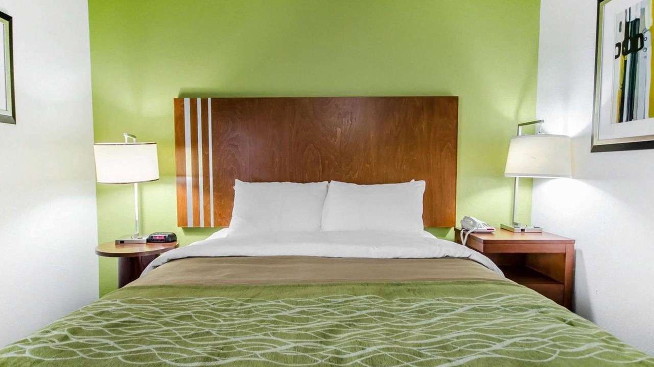 Photo of Bedroom in Hillview