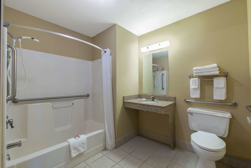 Photo of Bathroom in Mitchell