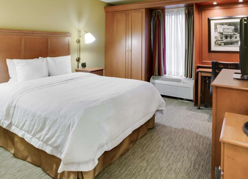Photo of Bedroom in Moon Township