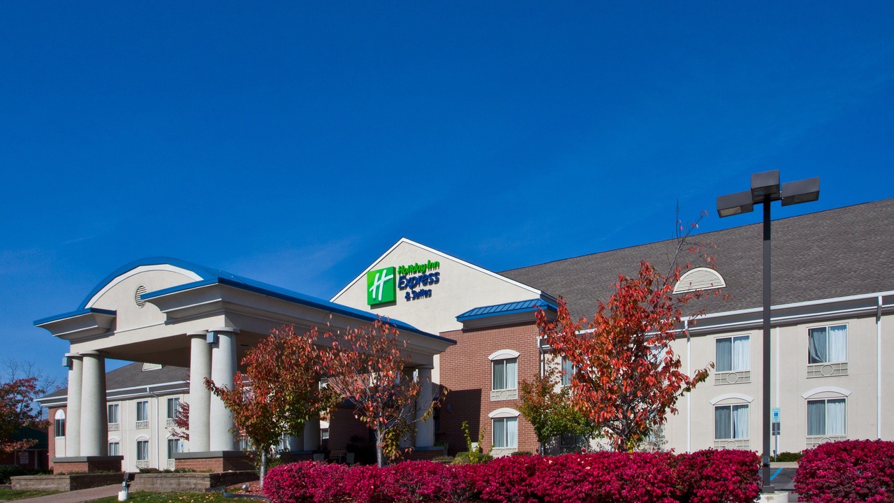 Photo of Buildings in Waterford