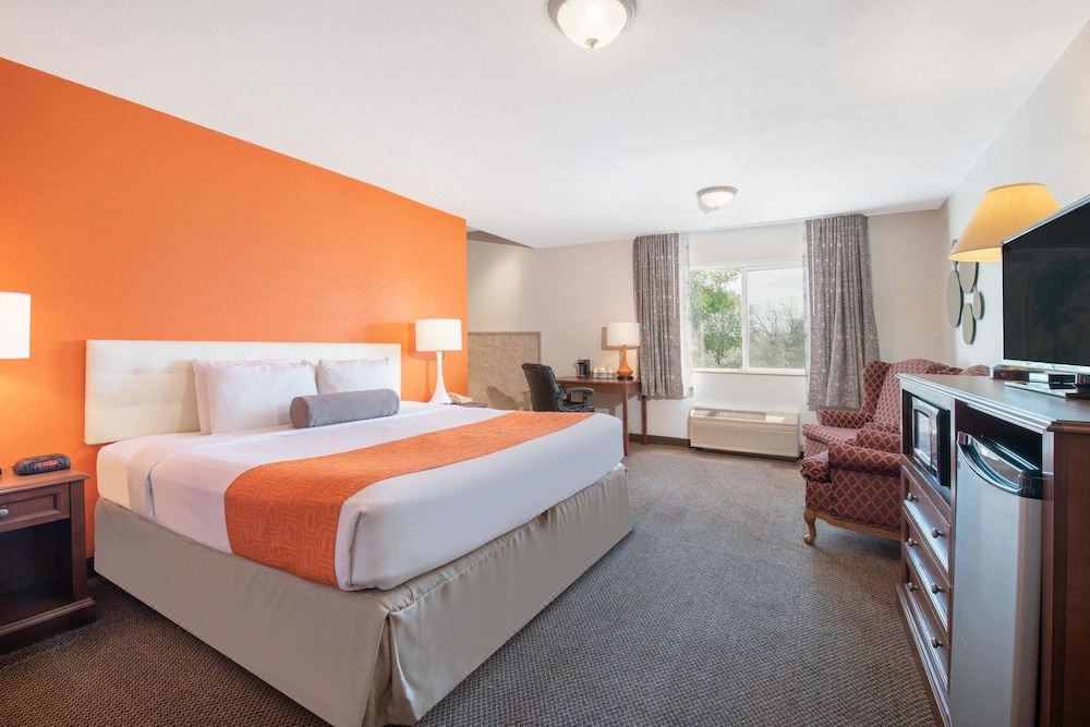 Photo of Bedroom in Oacoma