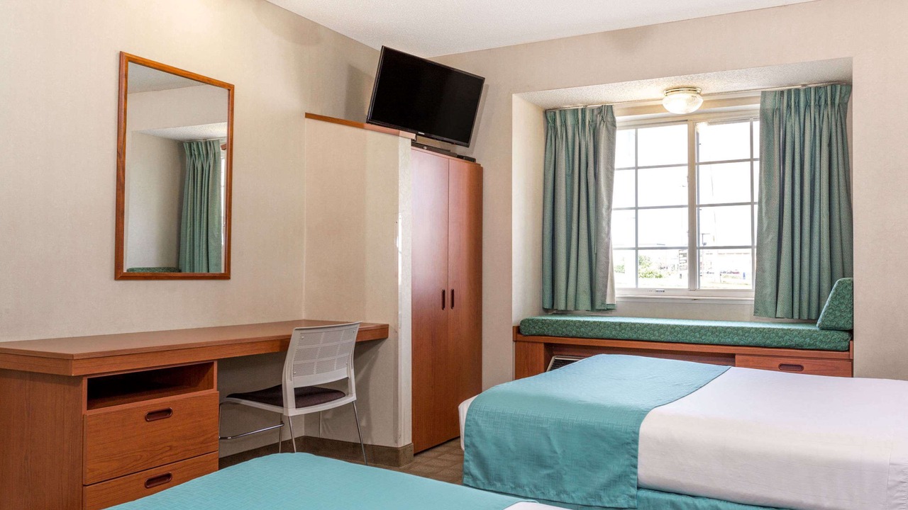Photo of Bedroom in Dry Ridge