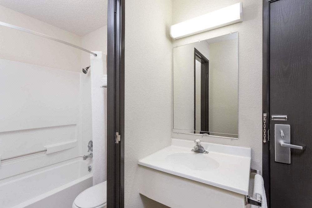 Photo of Bathroom in Kaukauna