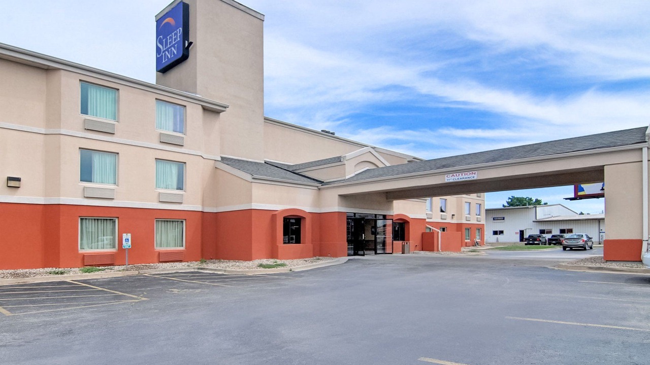 Photo of Buildings in Urbana