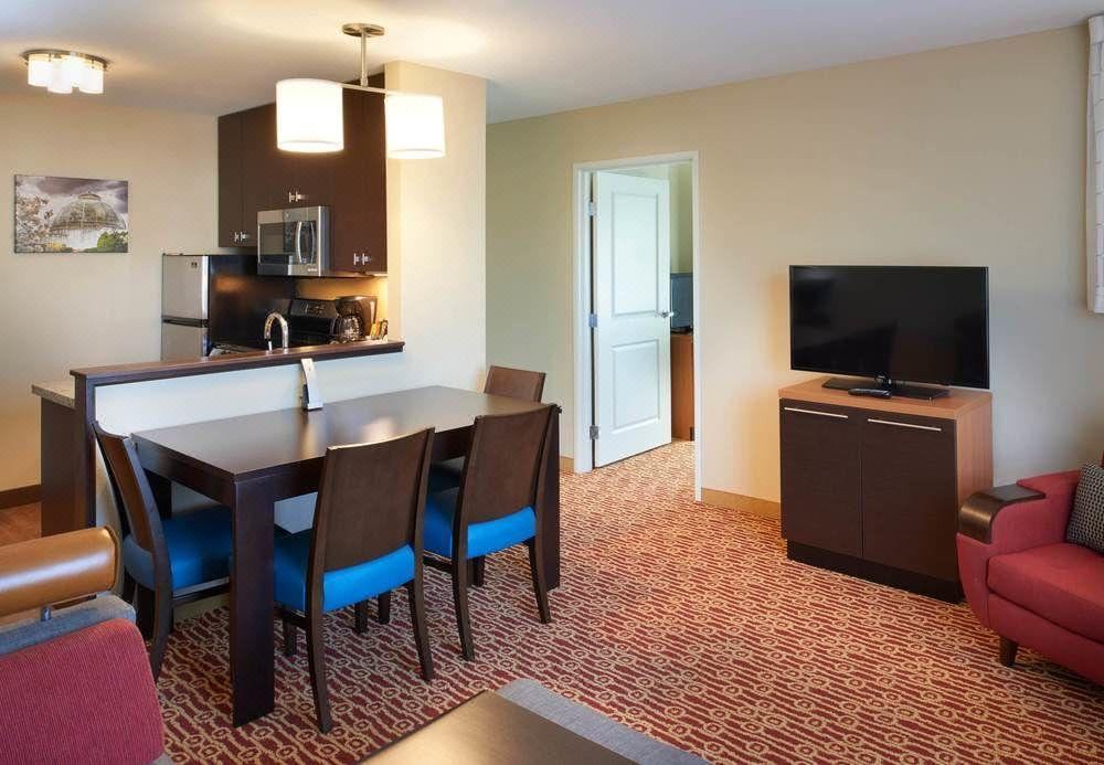 Photo of Livingroom in Troy