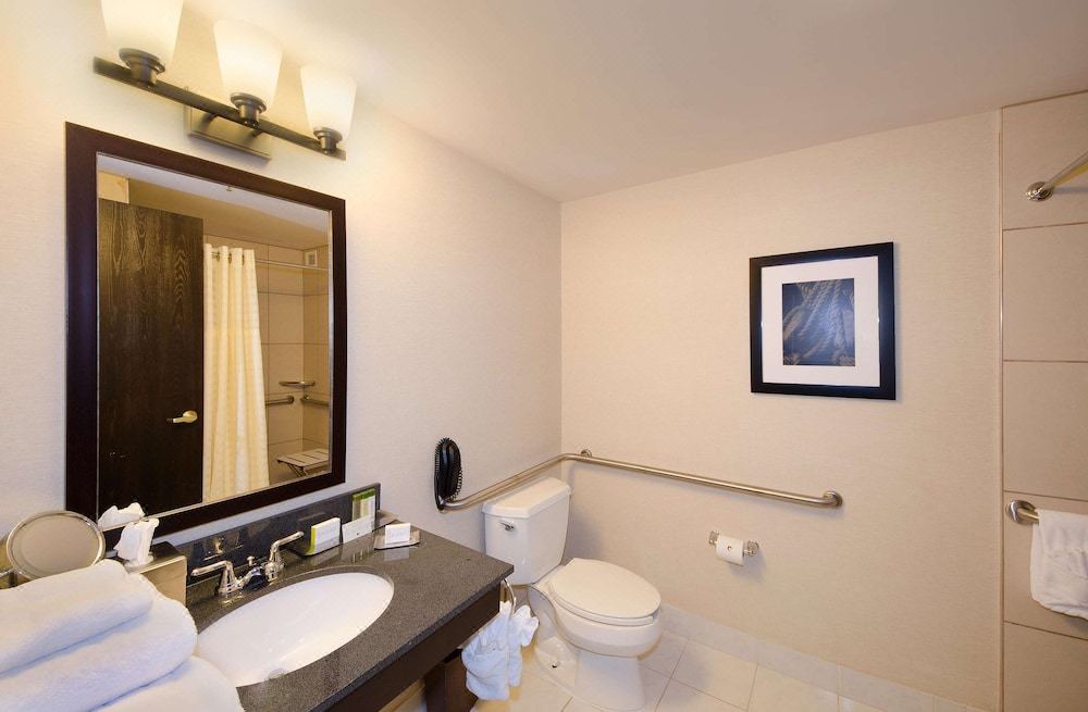 Photo of Bathroom in Port Huron