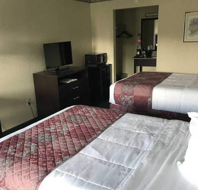 Photo of Bedroom in Jellico