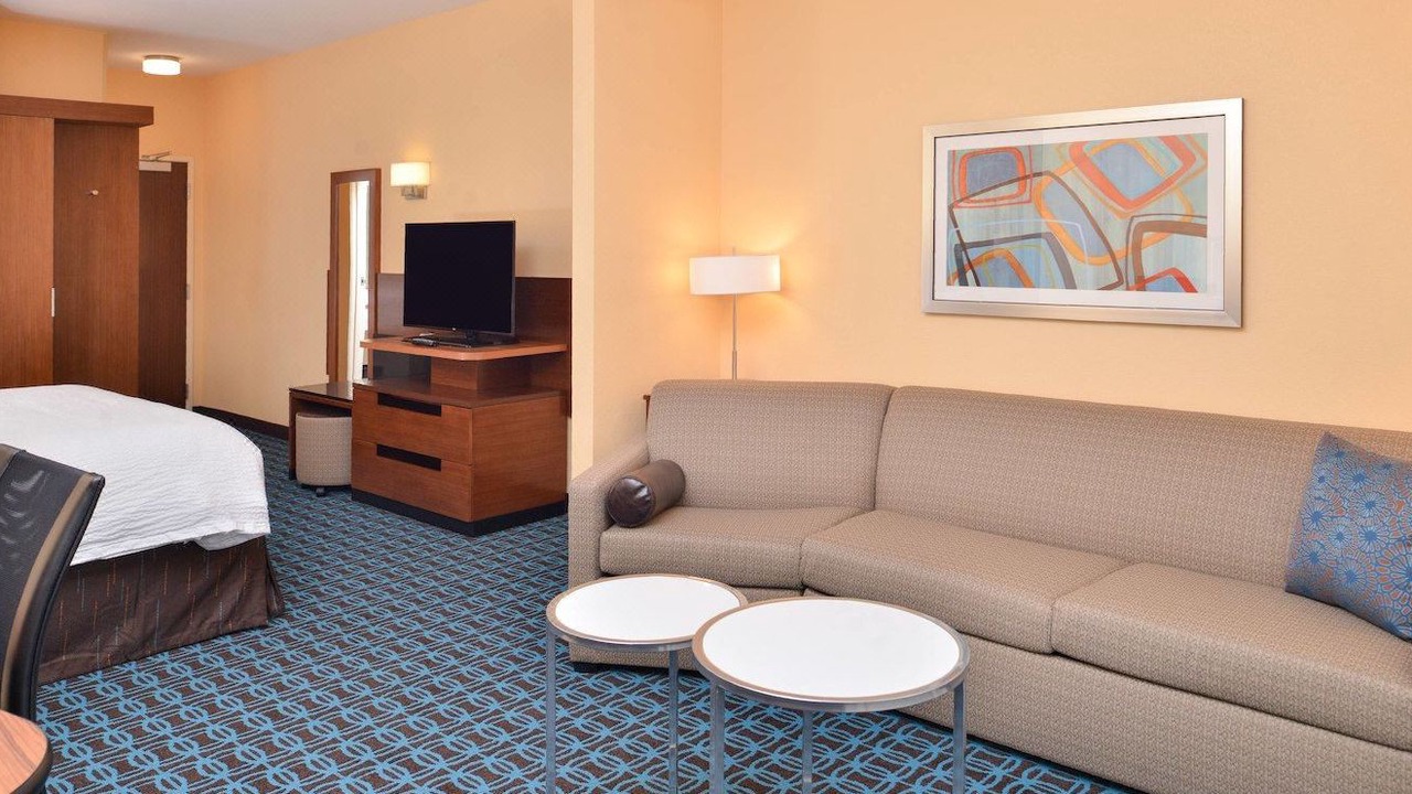 Photo of Livingroom in Warrensburg