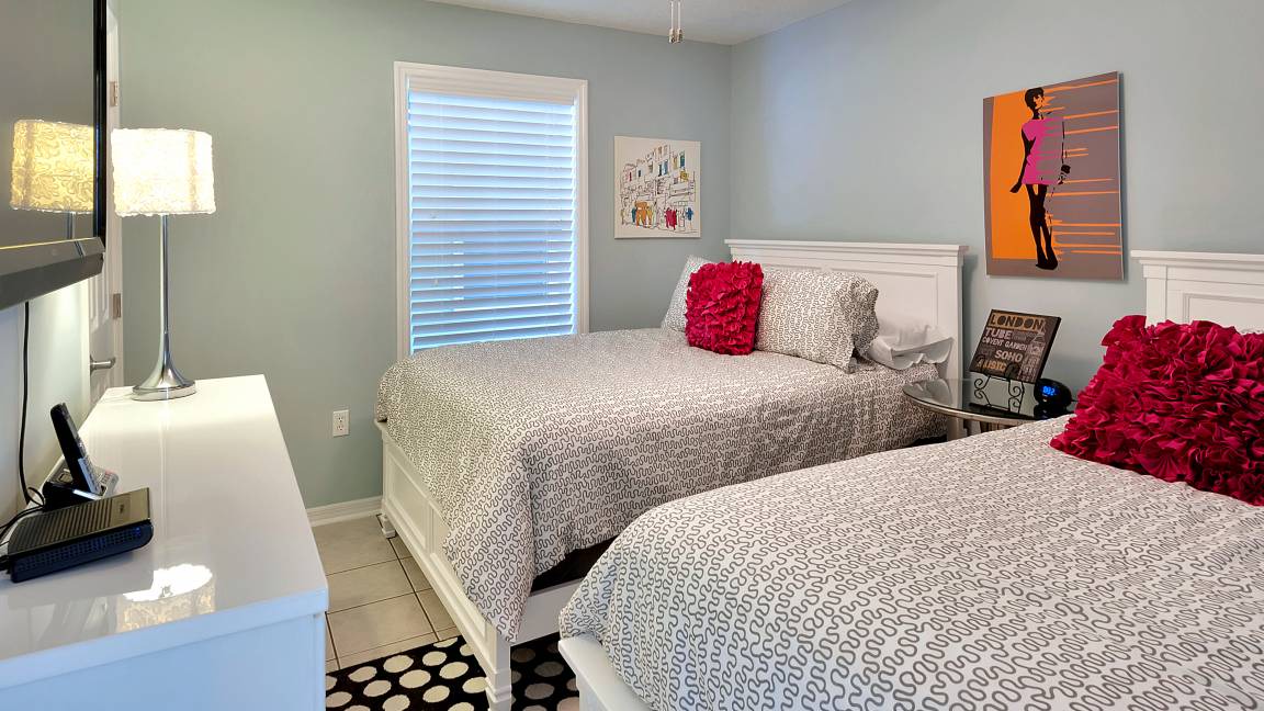 Photo of Bedroom in Seagrove Beach