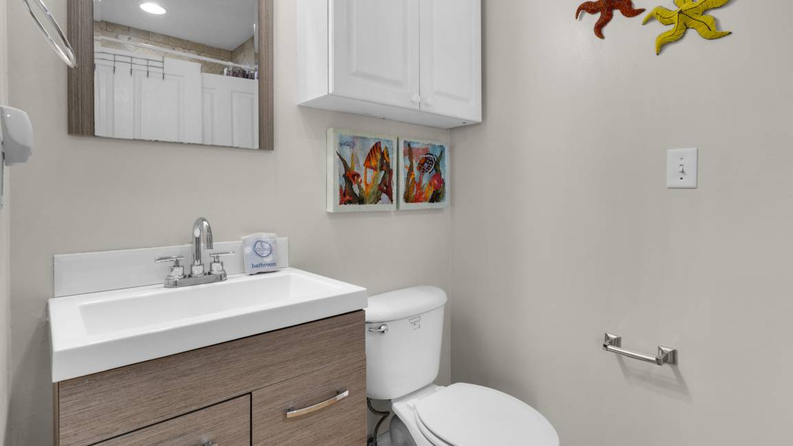 Photo of Bathroom in Seagrove Beach