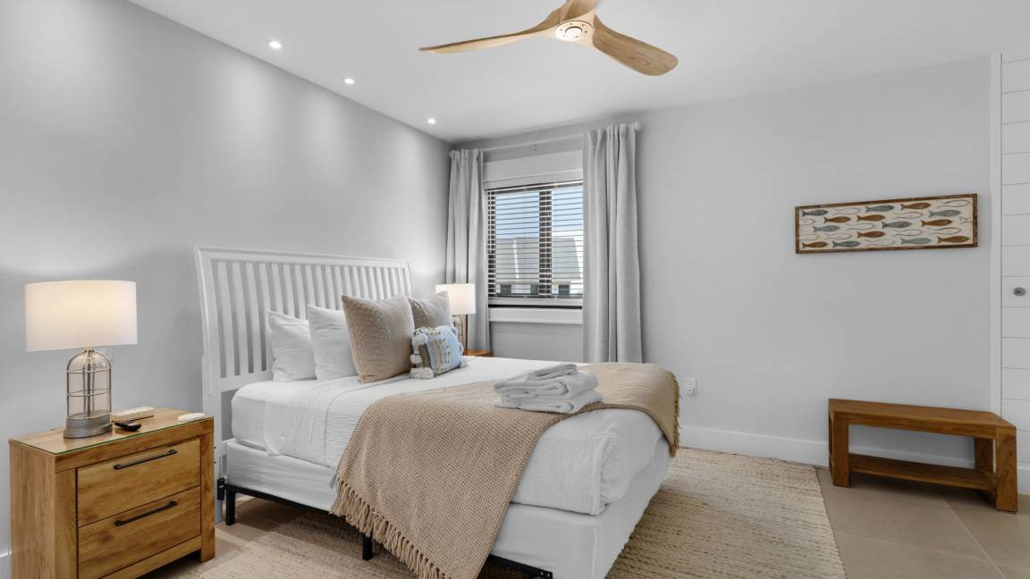Photo of Bedroom in Seagrove Beach