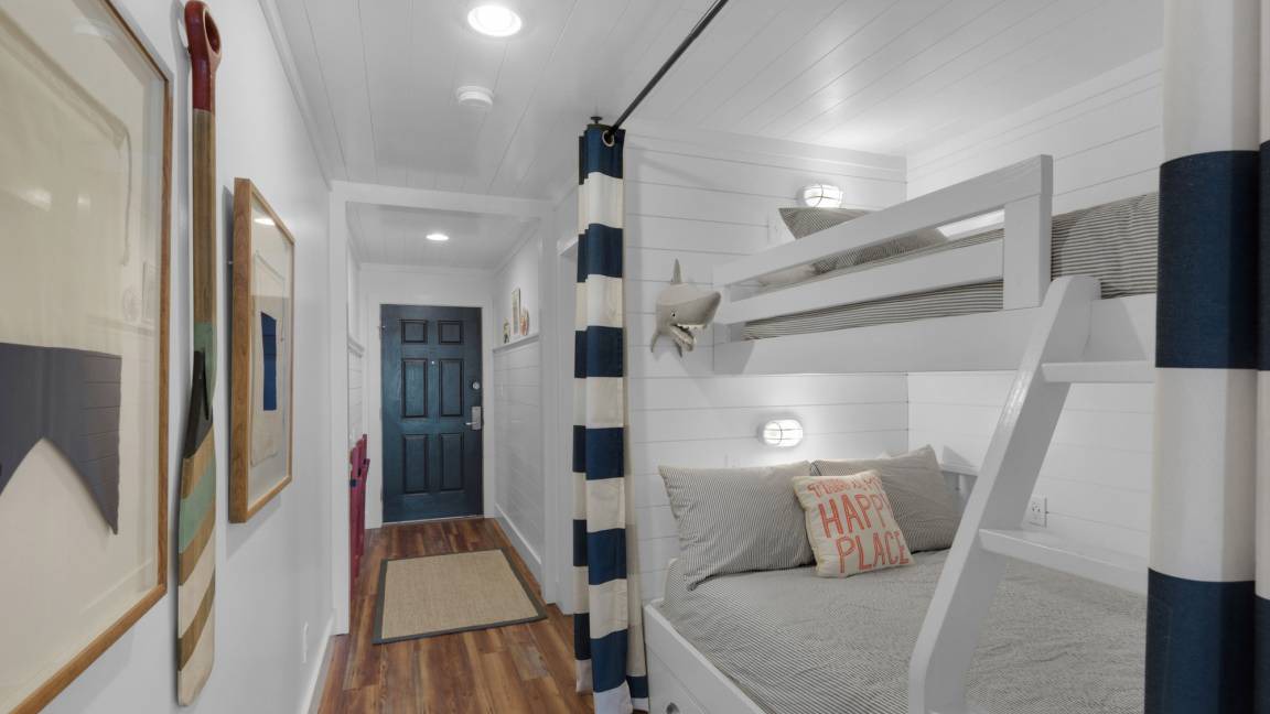 Photo of Bedroom in Seagrove Beach