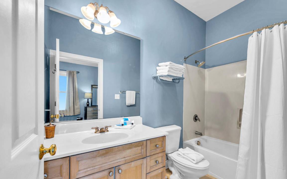 Photo of Bathroom in Seacrest Beach