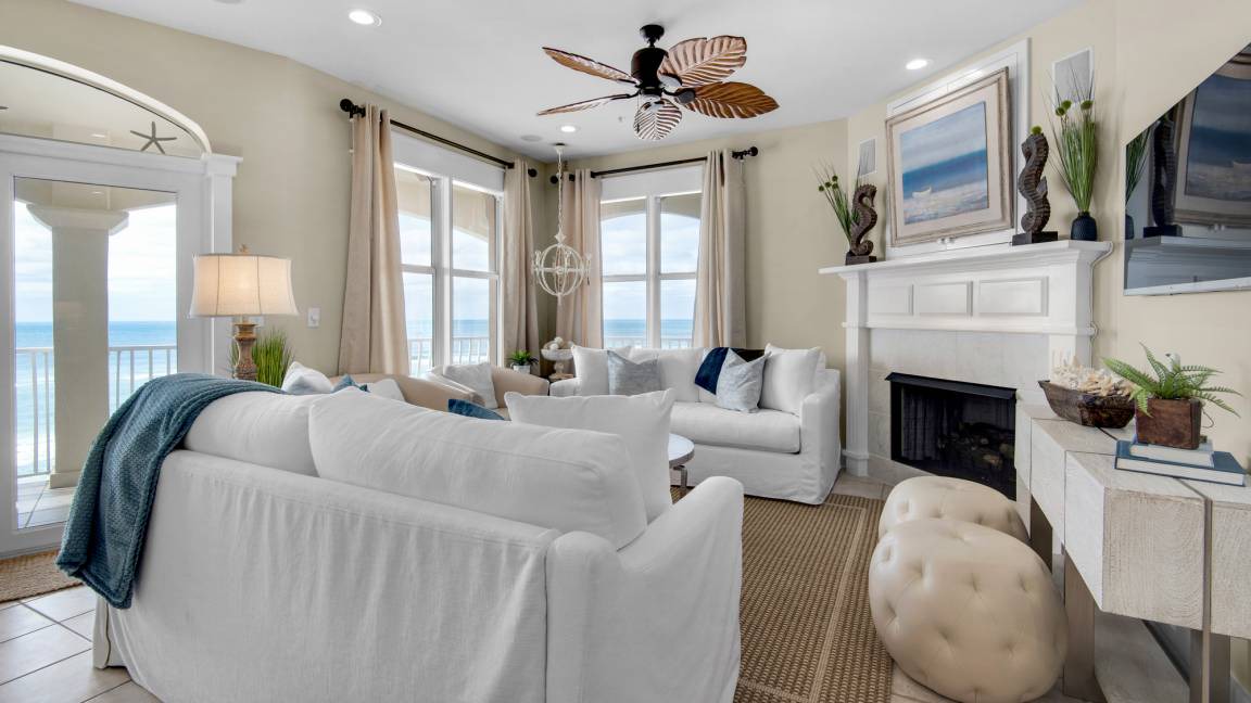 Photo of Livingroom in Seacrest
