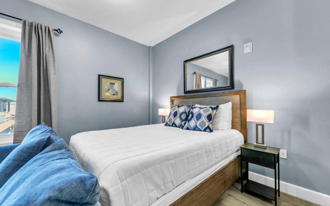 Photo of Bedroom in Seacrest Beach
