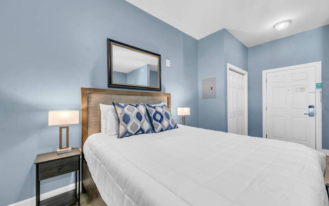 Photo of Bedroom in Seacrest Beach