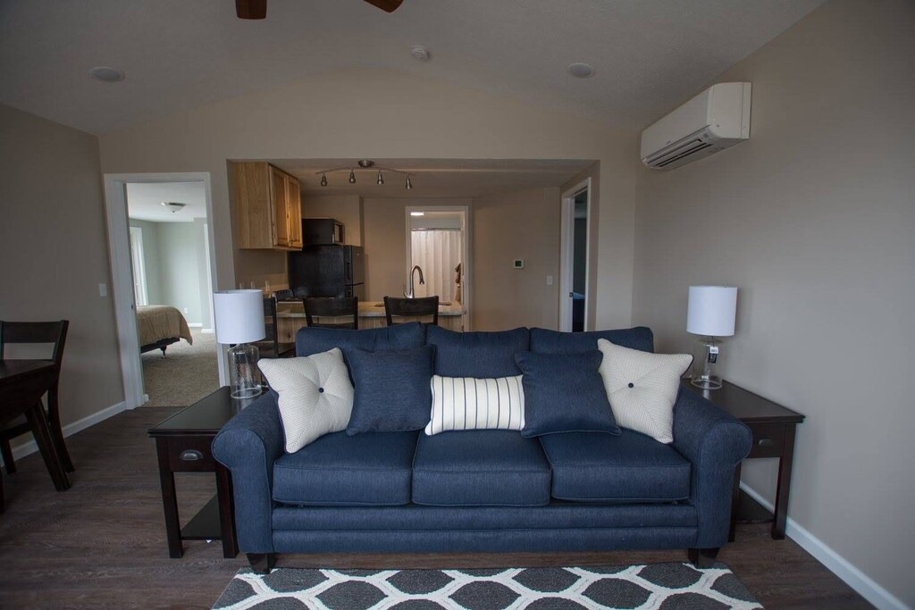 Photo of Livingroom in Prudenville