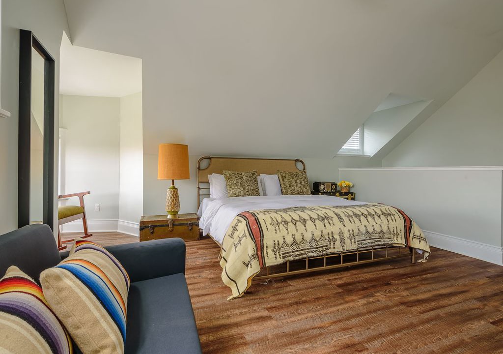 Photo of Bedroom in Midtown