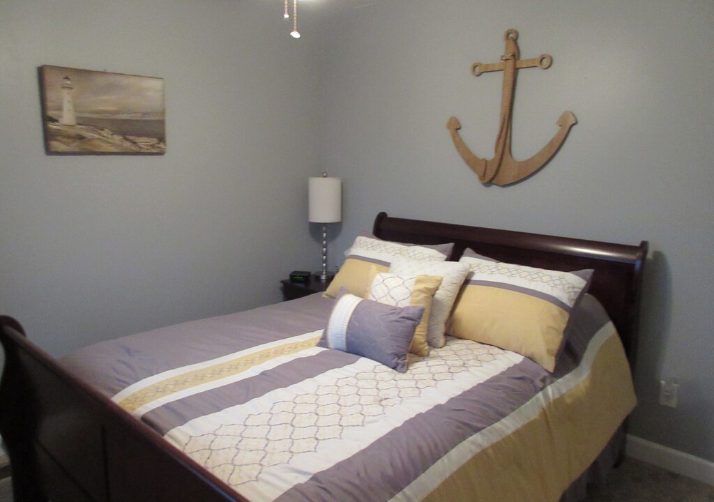 Photo of Bedroom in Lake Arrowhead