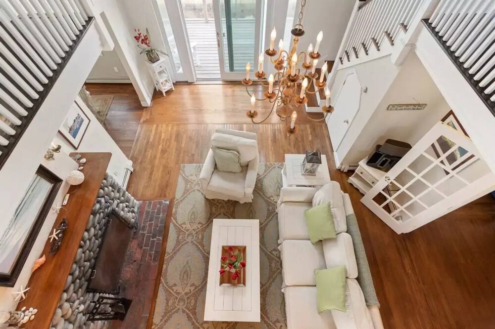 Photo of Bedroom in Minot