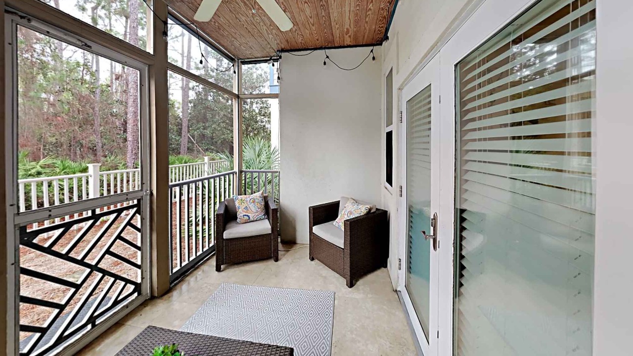 Photo of Patio Balcony in Seagrove Beach