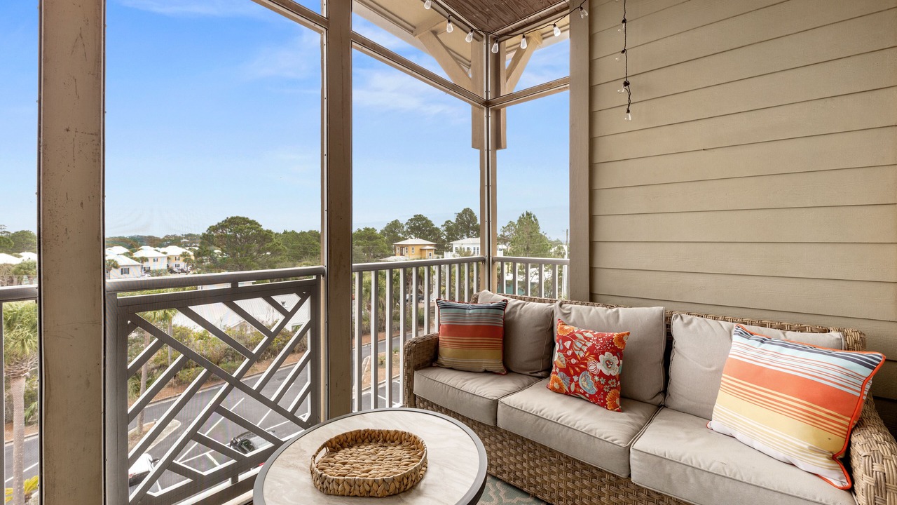 Photo of Patio Balcony in Seagrove Beach