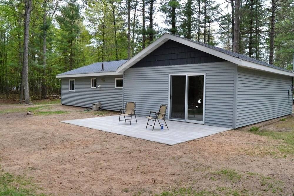 Photo of Outdoor in Higgins Lake