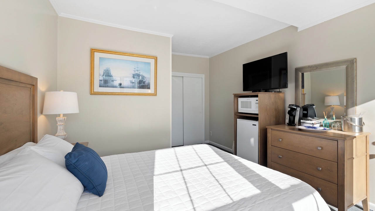 Photo of Bedroom in Falmouth Heights