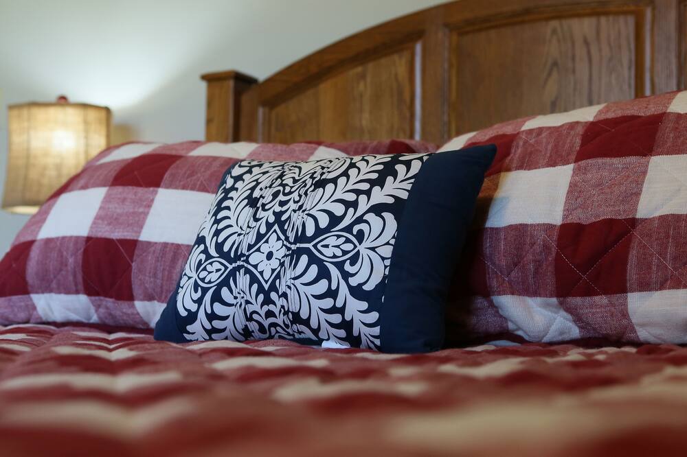Photo of Bedroom in Alexandria