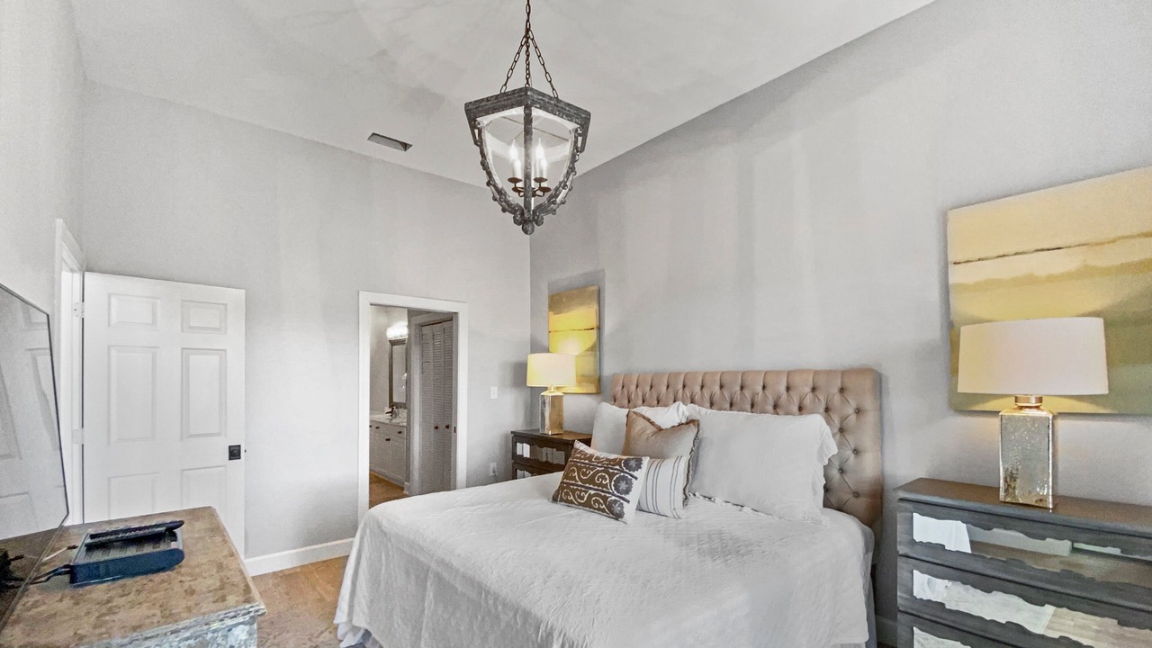 Photo of Bedroom in Seacrest Beach