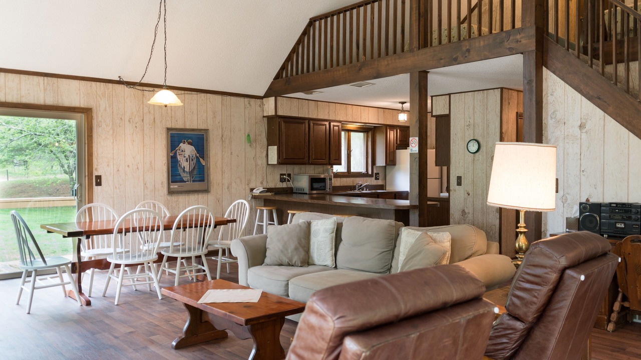 Photo of Livingroom in Branch