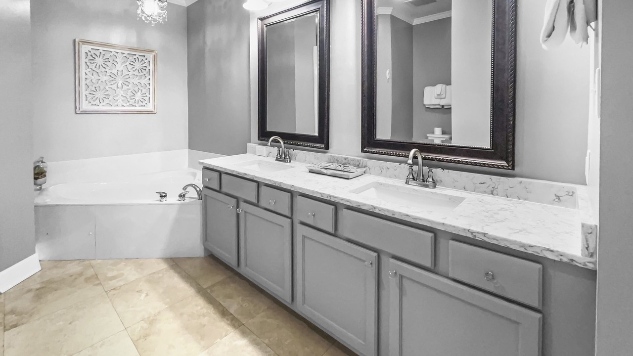 Photo of Bathroom in Seacrest Beach