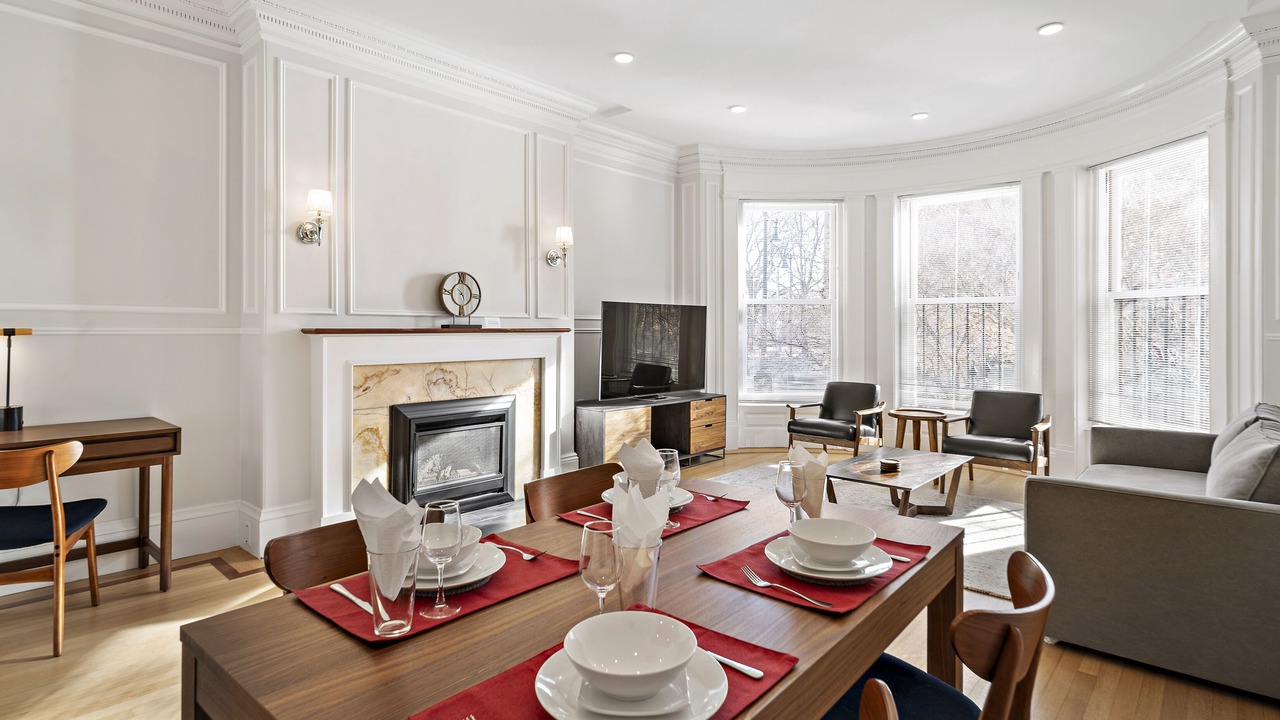 Photo of Livingroom in Fenway–Kenmore