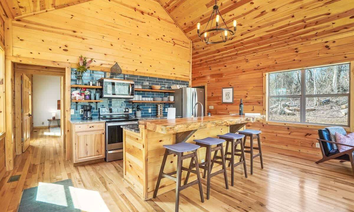 Photo of Kitchen in McArthur