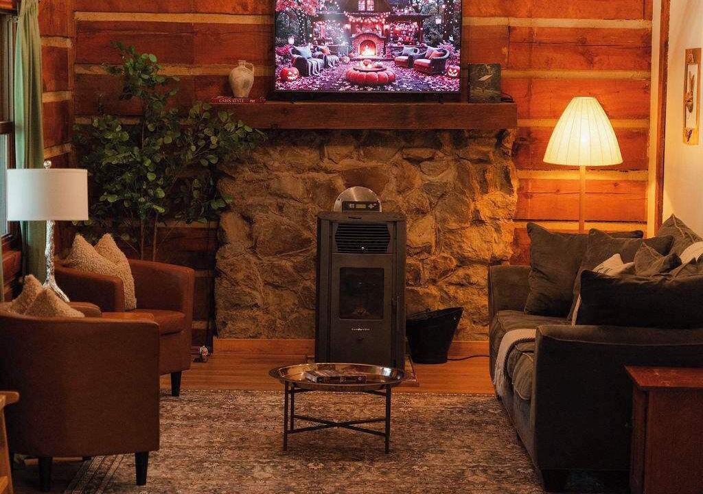 Photo of Livingroom in Rockbridge