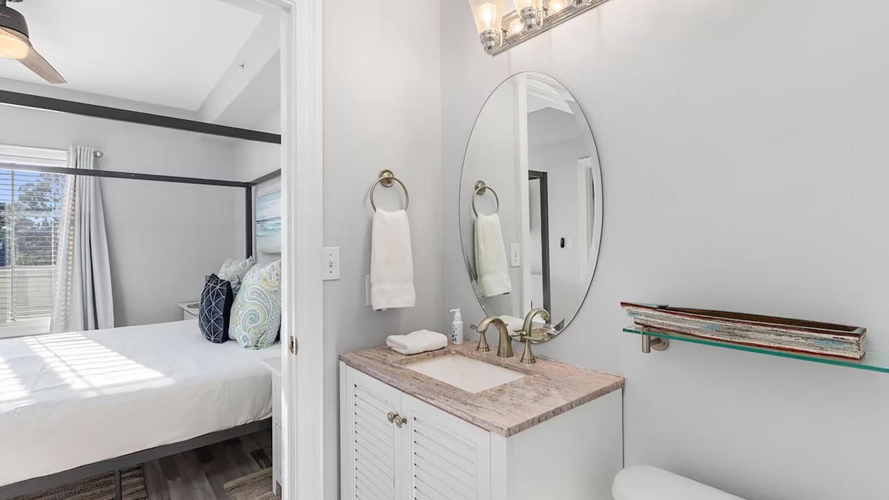 Photo of Bathroom in Cassine Village
