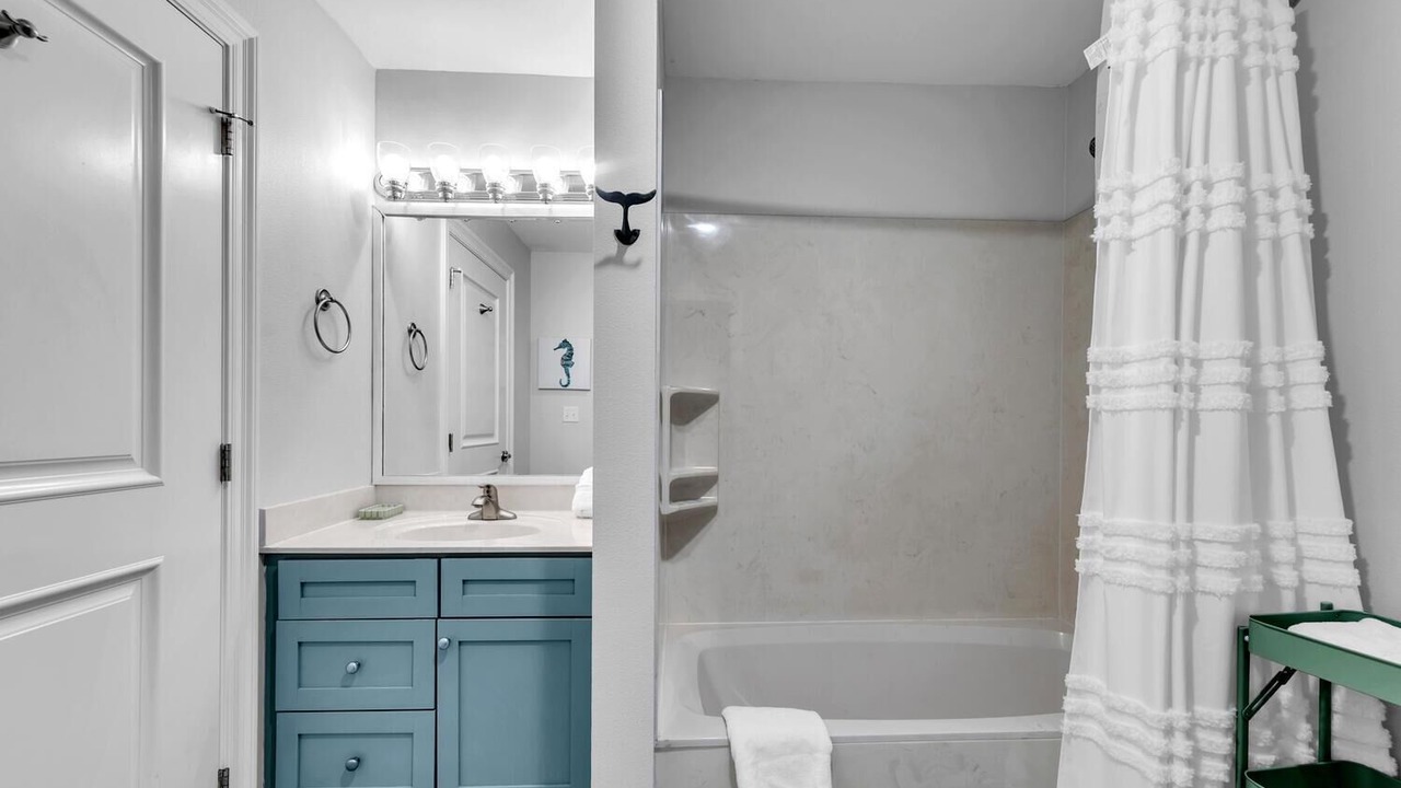 Photo of Bathroom in Cassine Village