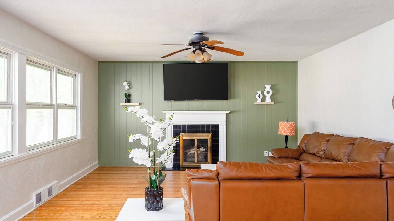 Photo of Livingroom in Bridgeport