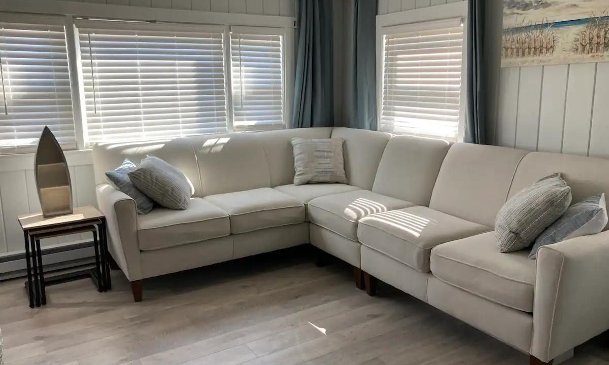 Photo of Livingroom in Hampton